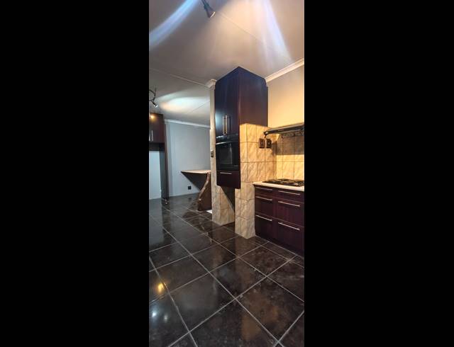 4 BEDROOM HOUSE TO LET IN SASOLBURG EXT 11